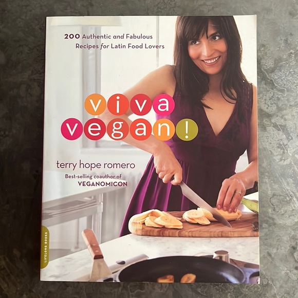 Viva Vegan! Cookbook - Picture 1 of 7